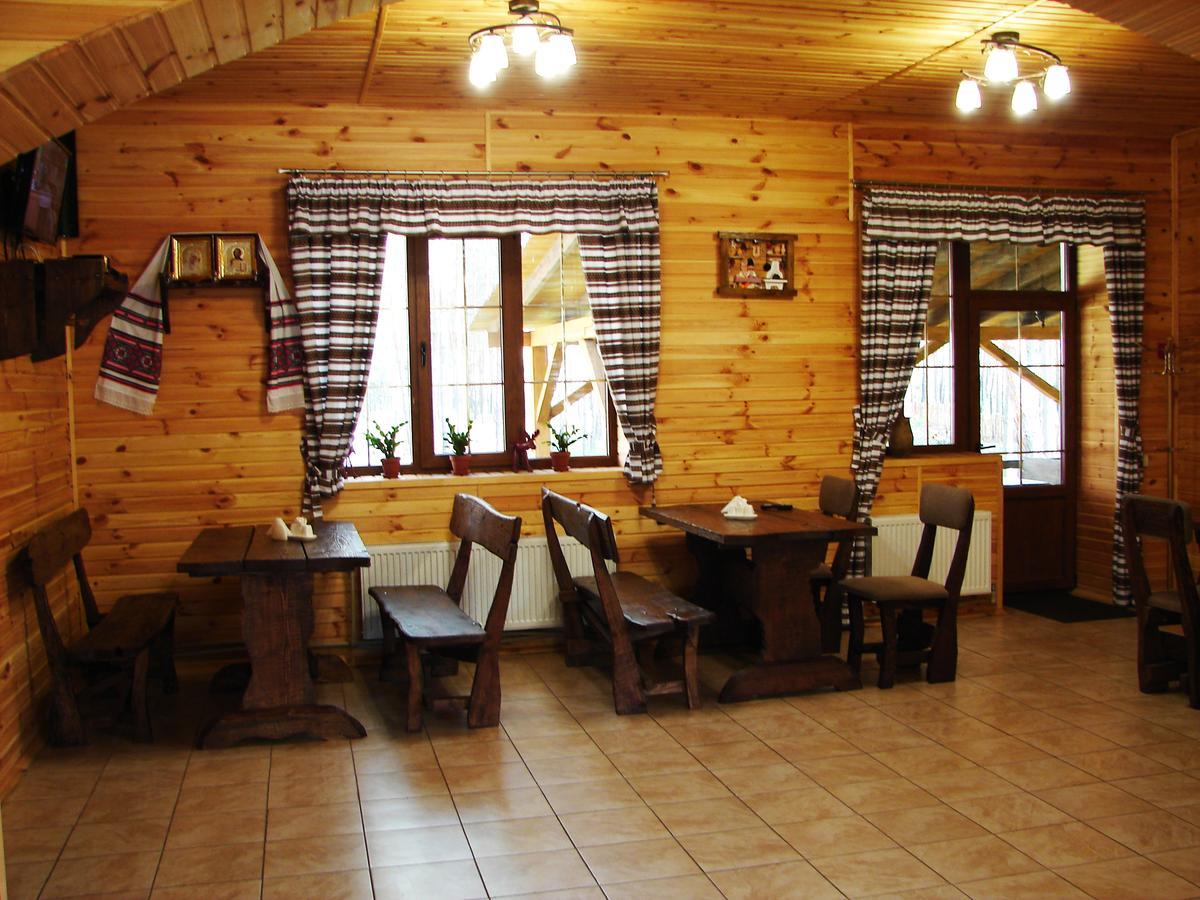 Hotel Pershyi Kordon Tourist Complex Medvedevka Exterior foto