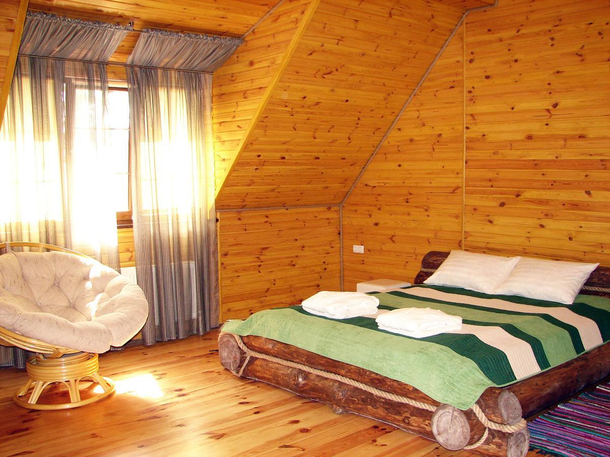 Hotel Pershyi Kordon Tourist Complex Medvedevka Zimmer foto