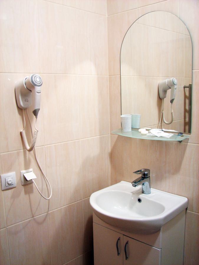 Hotel Pershyi Kordon Tourist Complex Medvedevka Zimmer foto